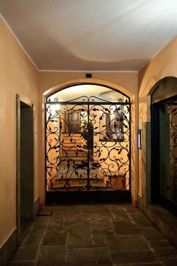 Grazioso Monolocale Nel Cuore Di Brera Milan Luaran gambar